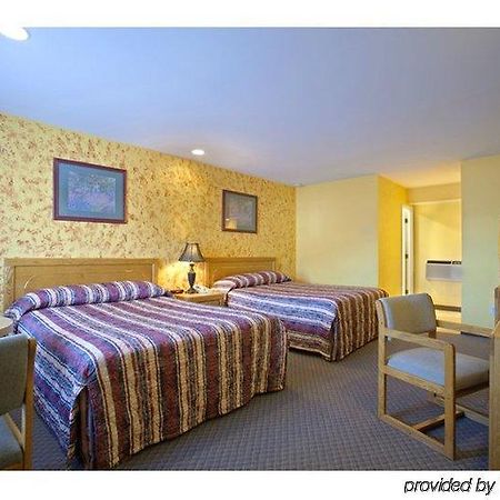 Americas Best Value Inn Roseburg Habitación foto