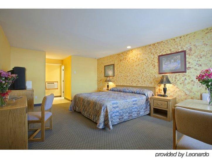 Americas Best Value Inn Roseburg Habitación foto